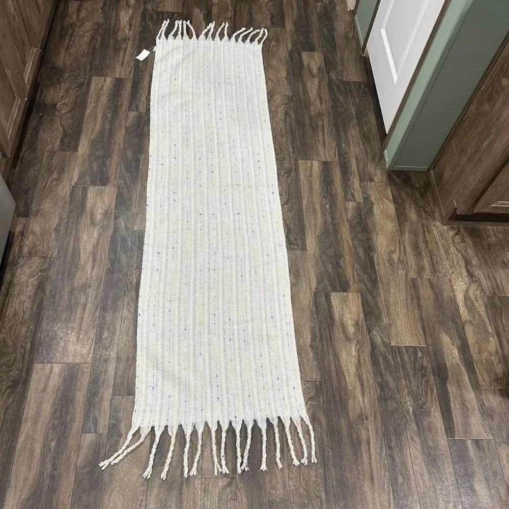 Crown and Ivy Cream Speckled Fringe Scarf One Size‎ Polyester